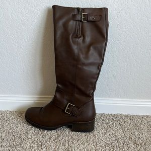 Gently Worn Knee High Brown Boots Size 9
